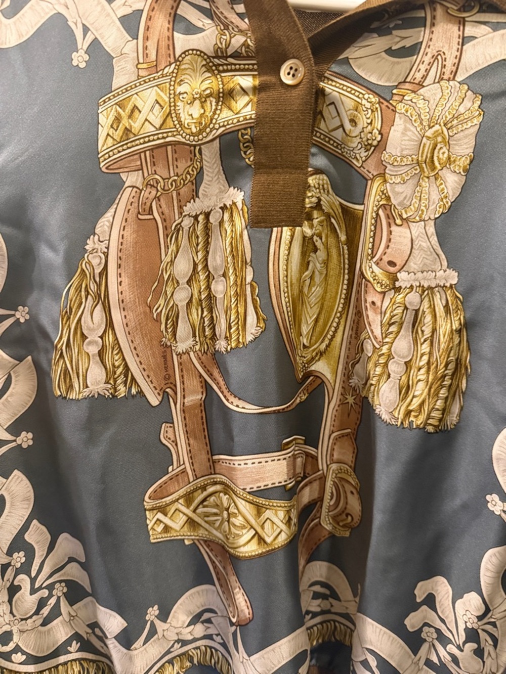 Hermes Sweater 1987 Hermes “Bride De Cour” Tassel Silk Scarf & Cashmere with COA - Picture 7 of 9